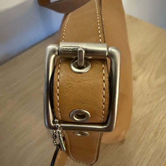 Coach Caramel Soft Leather Demi Legacy Shoulder Bag (9564) - Picture 6 of 9